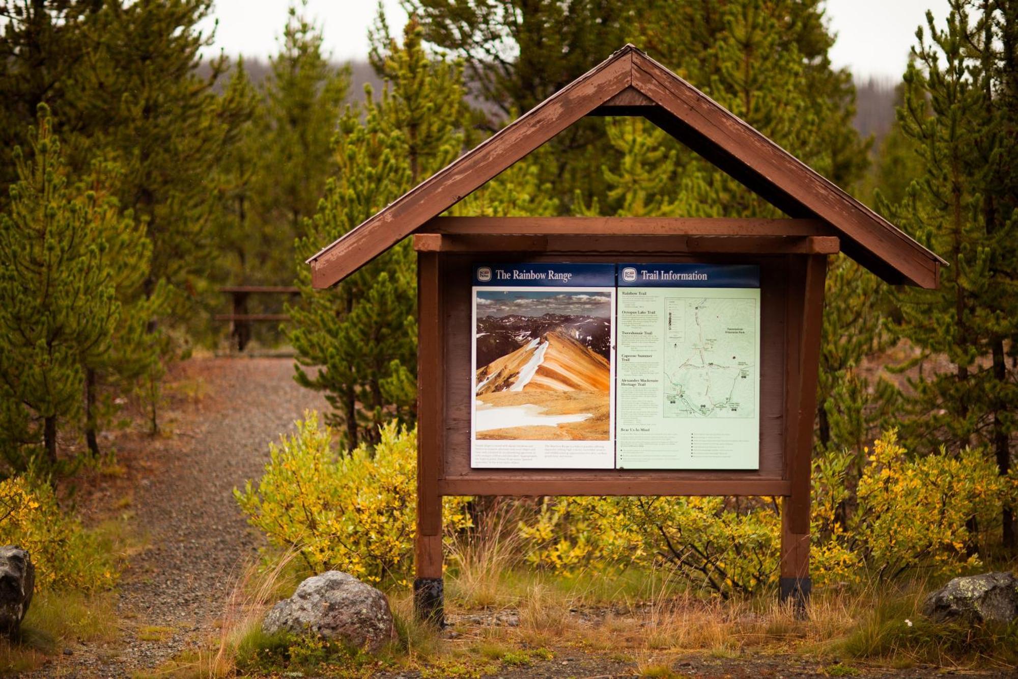 Red Cariboo Resort Anahim Lake Экстерьер фото