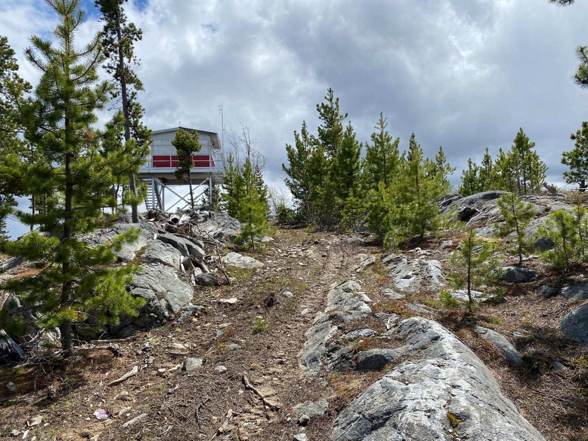 Red Cariboo Resort Anahim Lake Экстерьер фото