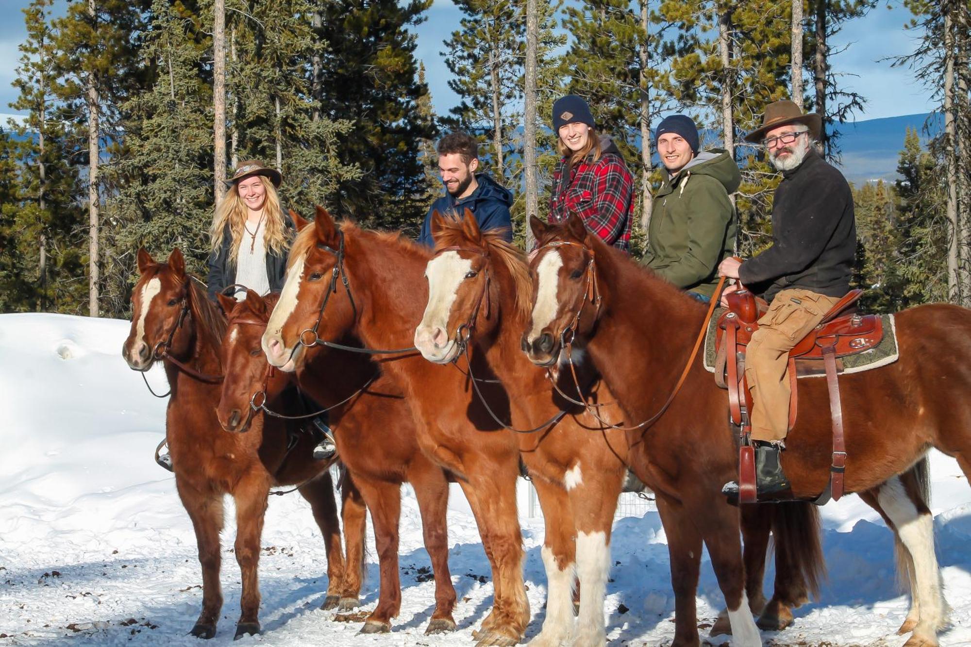 Red Cariboo Resort Anahim Lake Экстерьер фото
